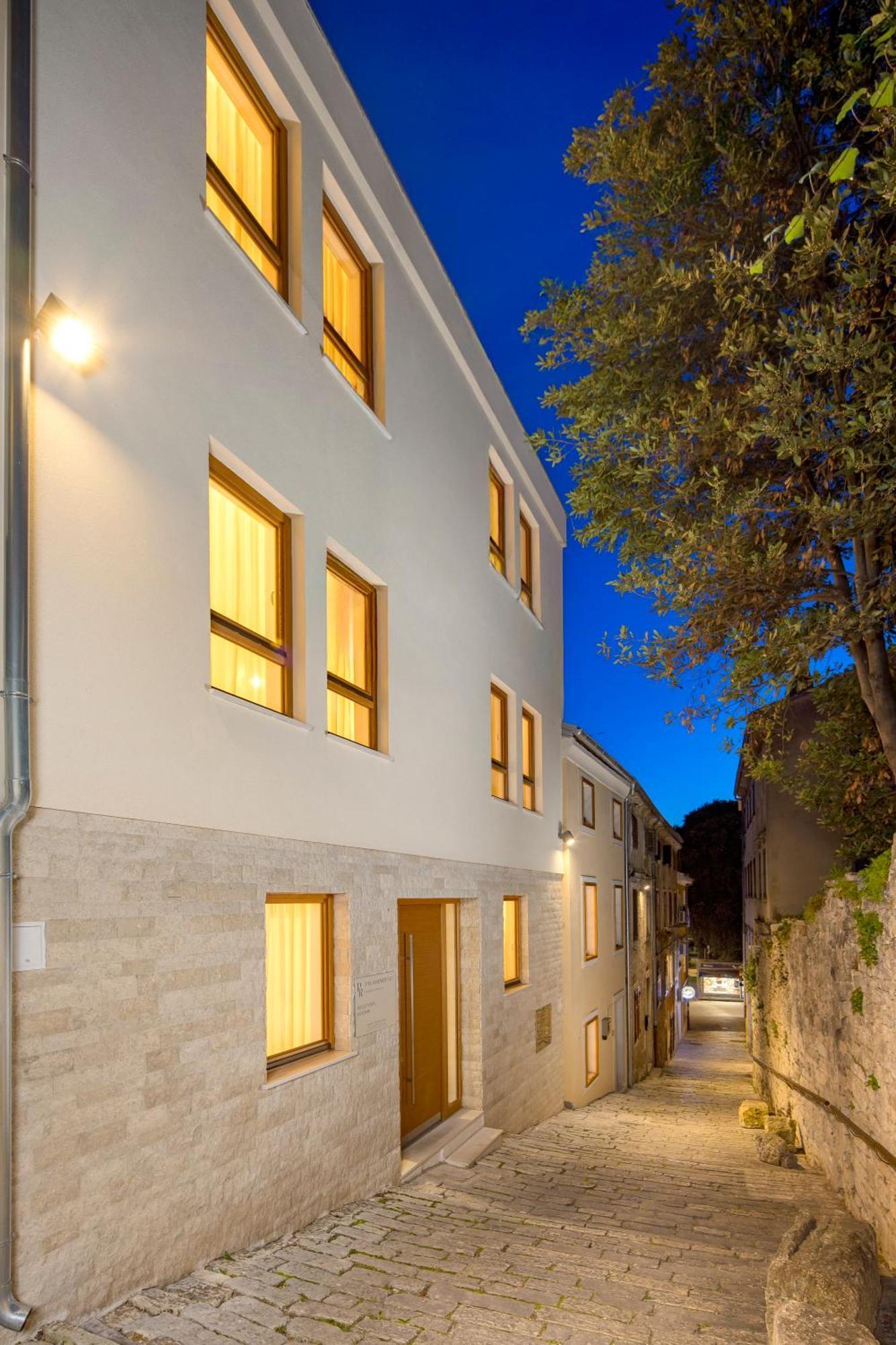 Pula Residence Rooms And Apartments Old City Center Bagian luar foto