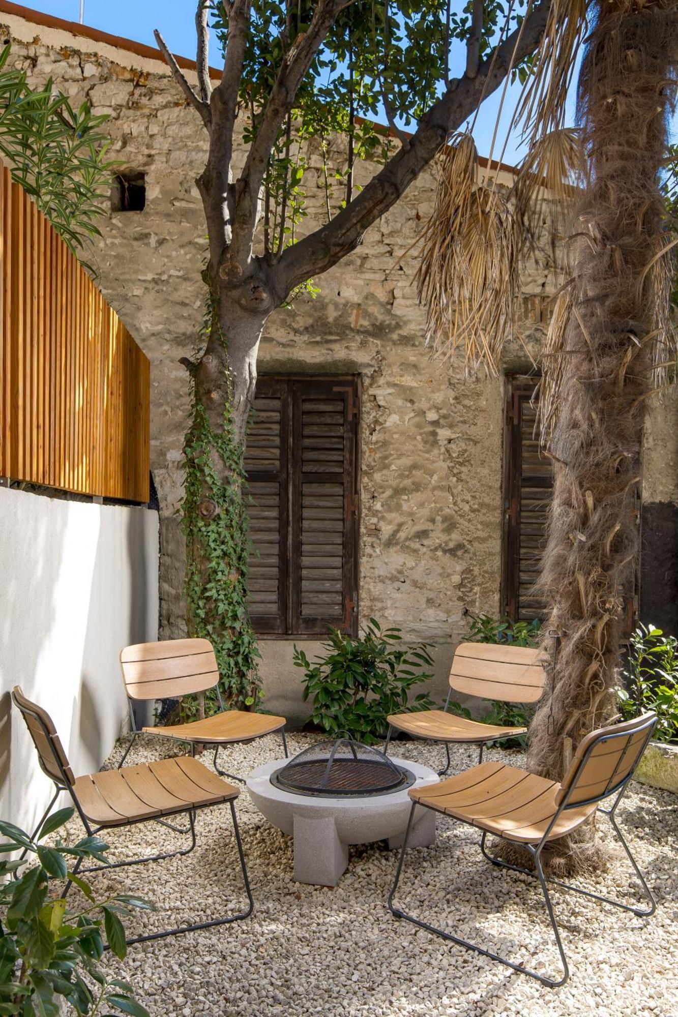 Pula Residence Rooms And Apartments Old City Center Bagian luar foto